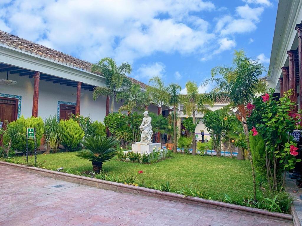 فندق La Casa Del Marques كوميتان د دومينغوز المظهر الخارجي الصورة